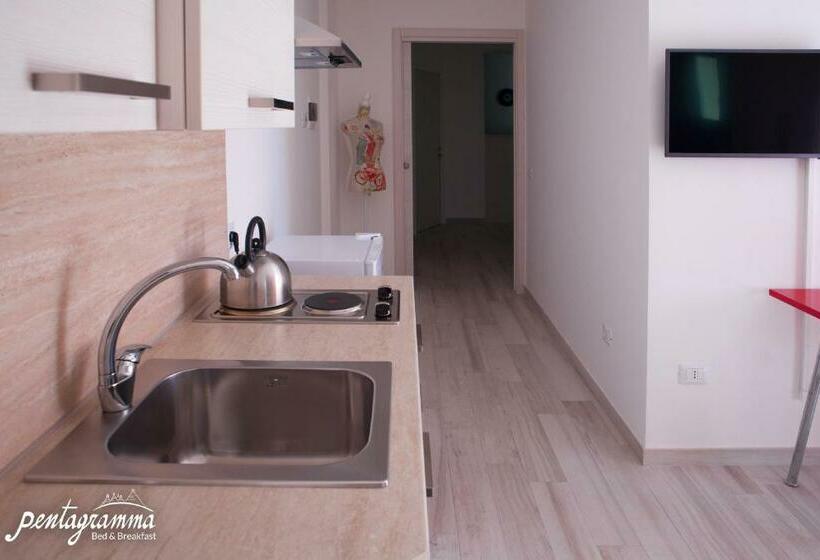 Стандартный Номер Кровать Кинг, B&b Pentagramma