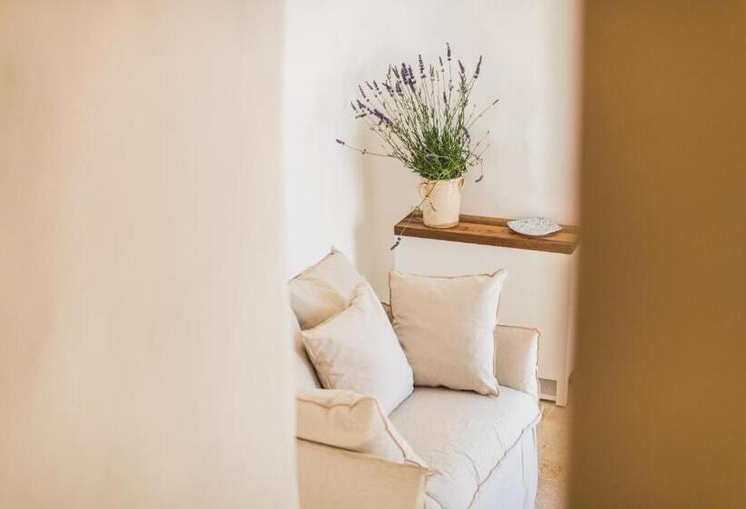 سوییت, Borgo Canonica