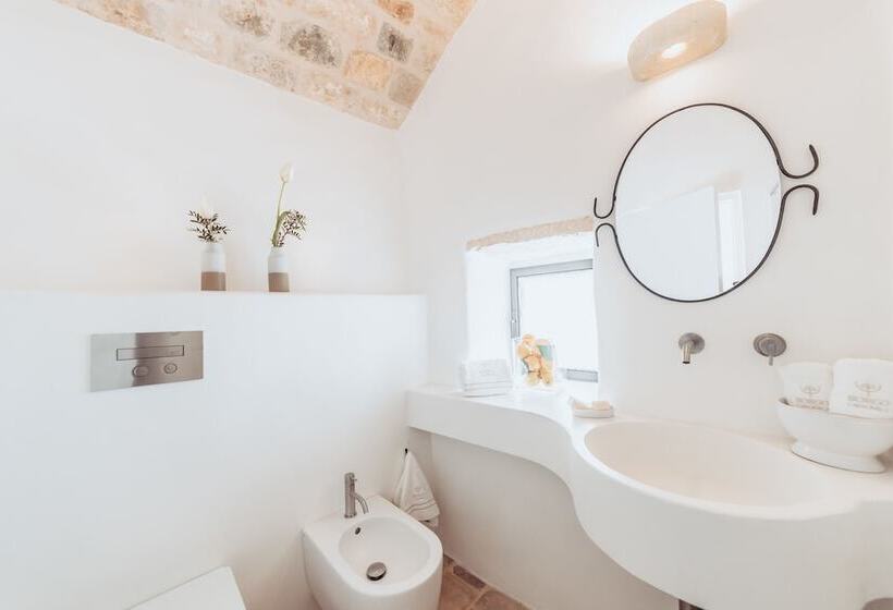 اتاق لوکس, Borgo Canonica