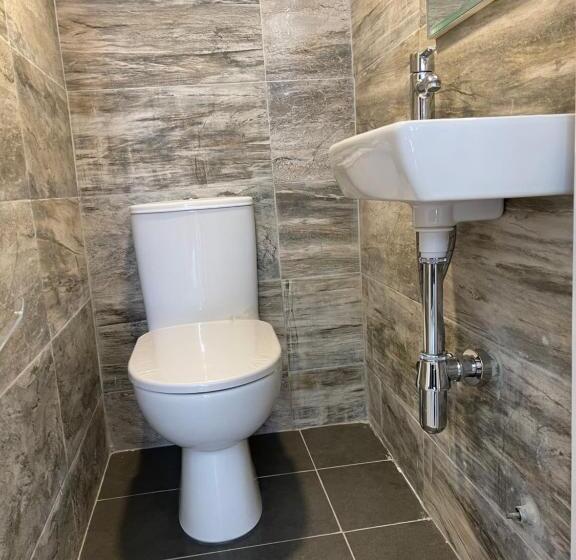 آپارتمان 2 خوابه, Box Residence
