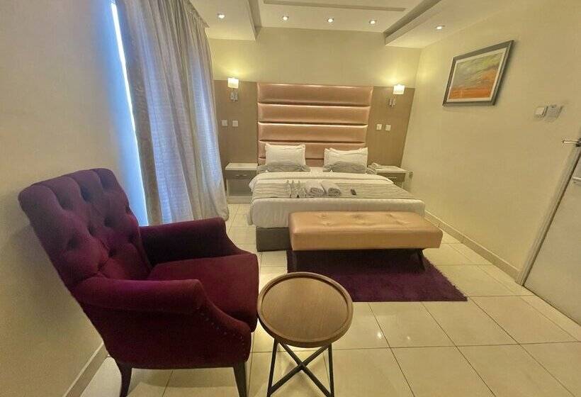 سوییت اجرایی, Box Residence