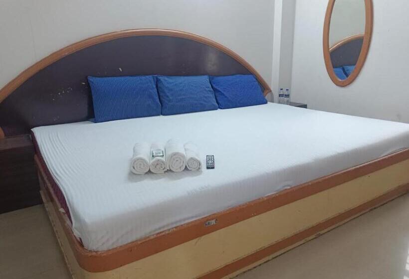 标准三人间, Sree Balaji Hotel   Lodge