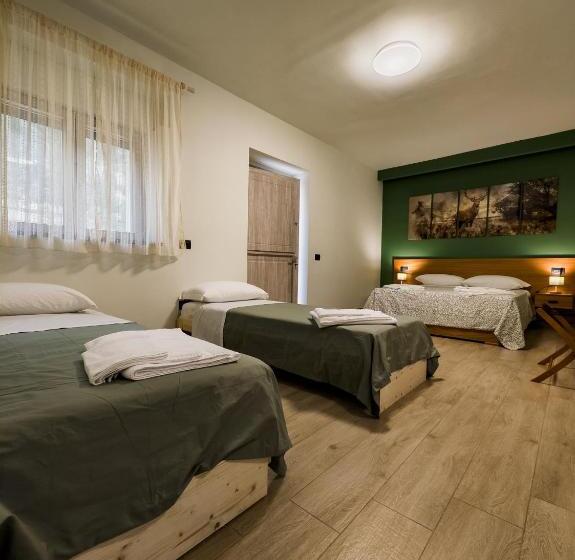 Четырехместный Номер Стандарт, Borgo Dei Cervi B&b