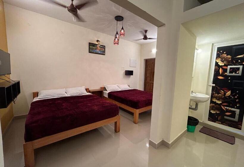 Номер Стандарт, Aarudra S Residency Srirangam