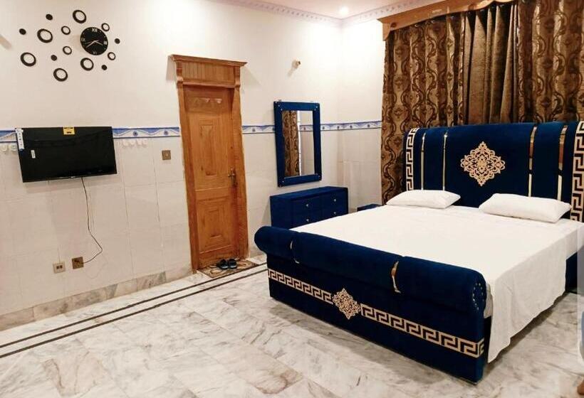 اتاق لوکس, Istanbul Inn