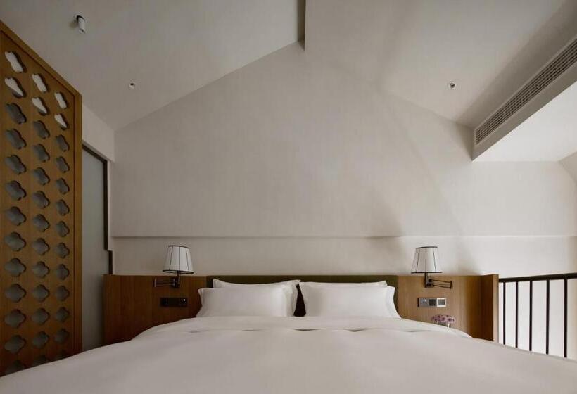 سوییت دوبلکس, Vintage Attic Hotel Of Chongqing