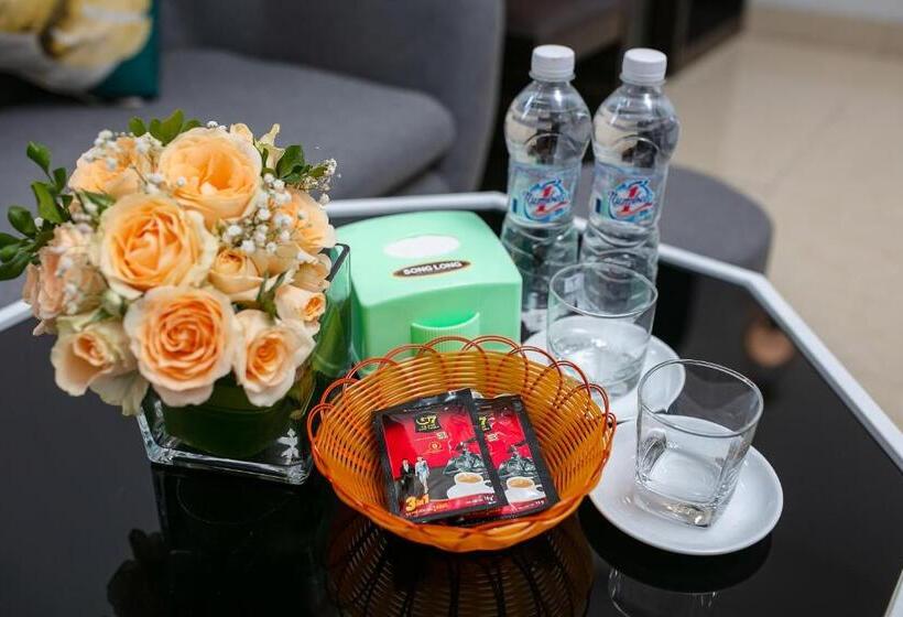 اتاق خانوادگی, Hanoi Airport Inn & Suites
