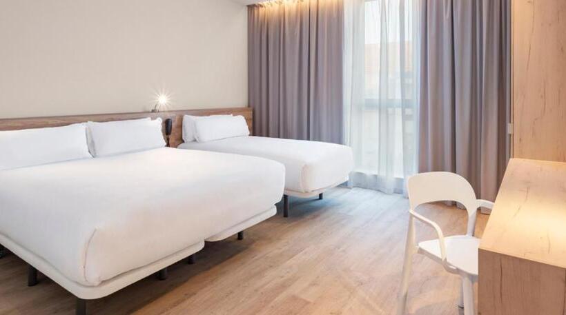 Номер Стандарт Трехместный, B&b Hotel Leiria Fatima