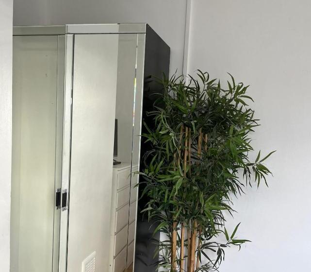 Номер Стандарт, Superb Guest House Close To London 02