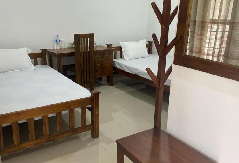 اتاق خانوادگی, Premium Cottages B&b