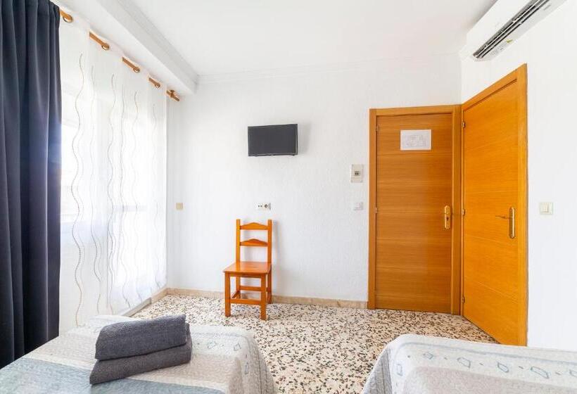 デラックスルーム, Hostal Moya