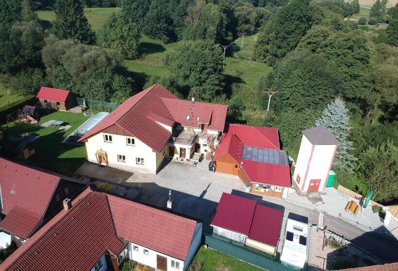 Апартаменты 2 Спальни, Penzion Dajan