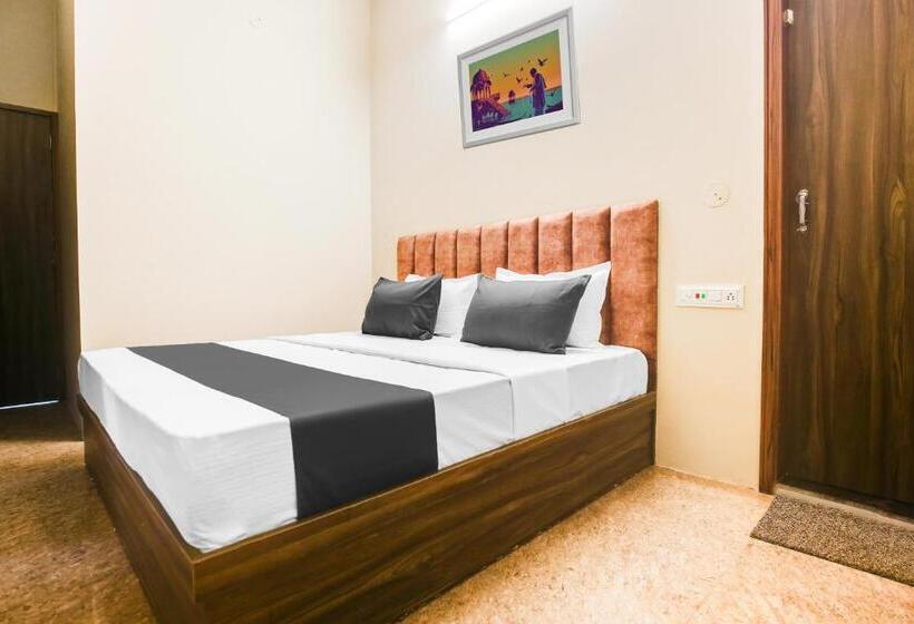 Трехместный Номер Классика, O Grace Residency