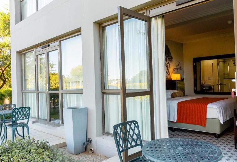 اتاق استاندارد برای معلولان, Phakalane Golf Estate Hotel & Convention Centre