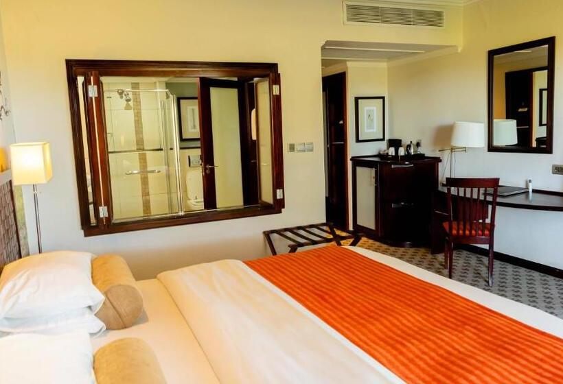 اتاق استاندارد برای معلولان, Phakalane Golf Estate Hotel & Convention Centre