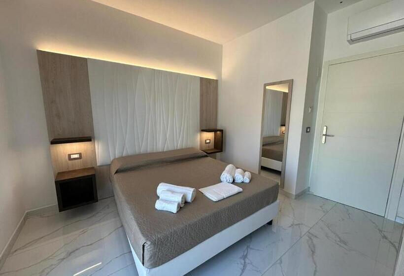 Номер Стандарт с Гидромассажем, Sea Garden City
