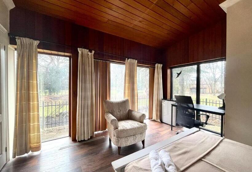 Номер Deluxe Кровать Кинг, Vihome 368  Quiet House Near Bayview Village And Subway
