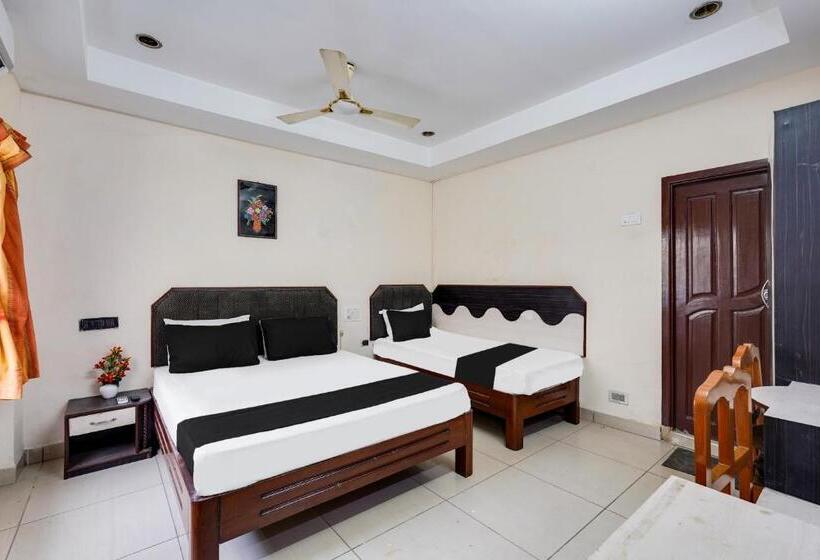 Номер Стандарт, Super Hotel O Park Town Near Nehru Stadium