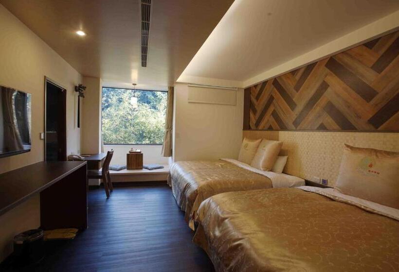 سوییت خانوادگی, Tangyue Resort