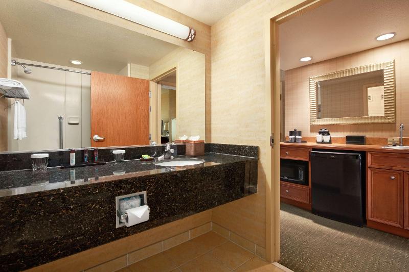Номер Superior, Phuket Marine Poshtel   Sha Plus