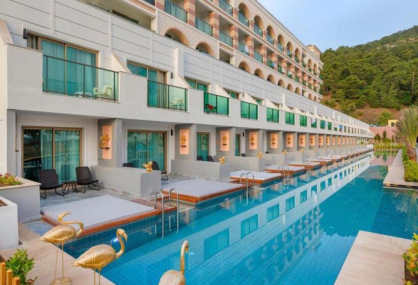 Standard swim-up room with pool view, Dosinia Luxury Resort Ultra All Inclusive