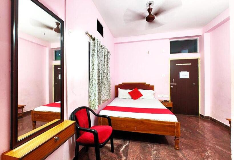 اتاق لوکس, Planet 9 Near Sea Beach Puri   Wonderfull Stay With Excellent Hospitality Awarded