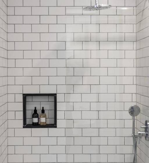 جناح مزود بتراس, Bubusuites