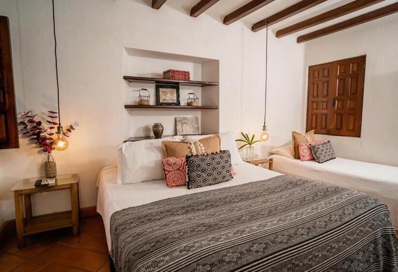غرفة كلاسيكية ثلاثية, Boutique Al Alma