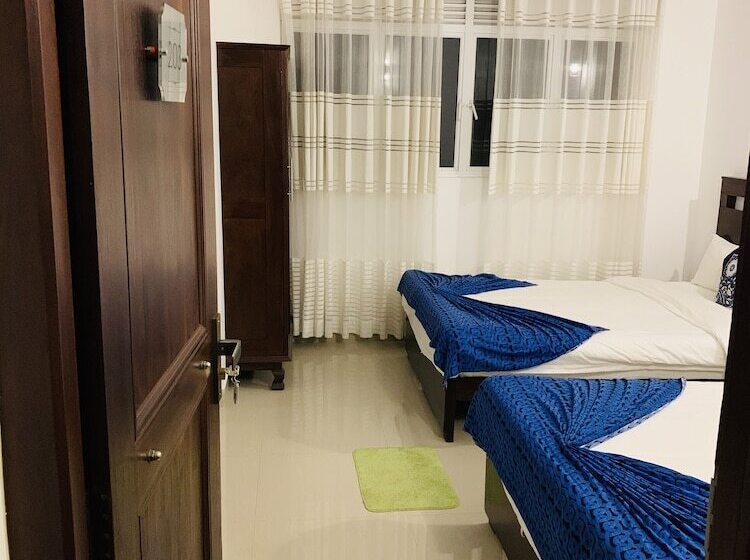 Трехместный Номер Базовый, Lavenro Hotel & Resort