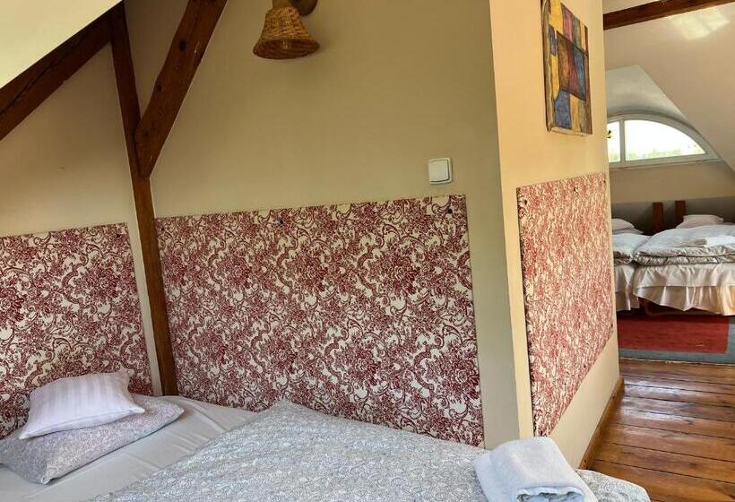 Номер Стандарт Трехместный, Mleczarnia Hotel Restauracja