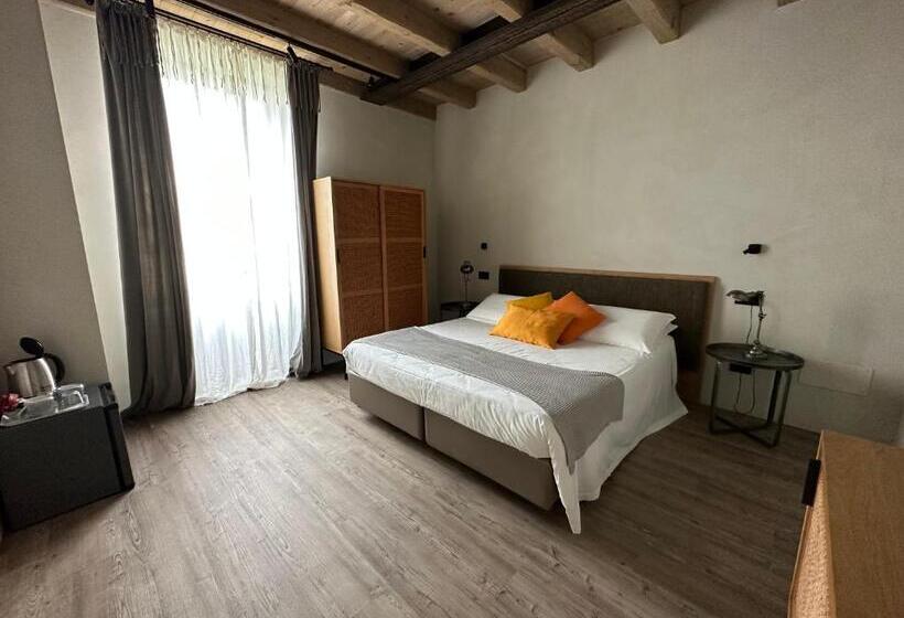 اتاق سوپریور, Corte Vallio