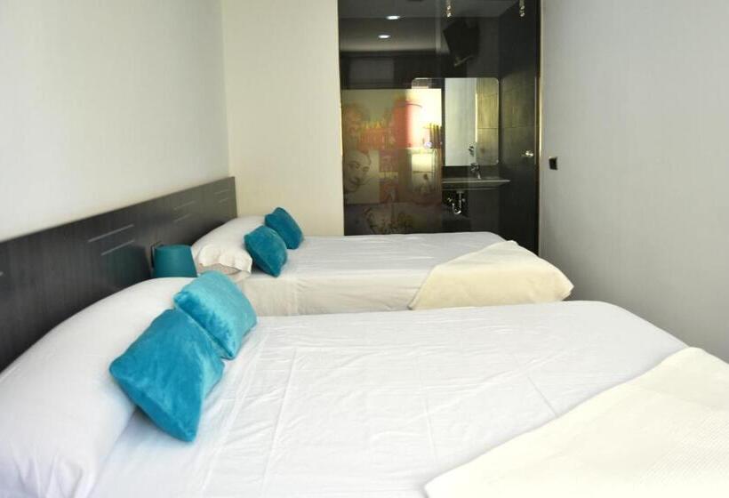 اتاق استاندارد, Bed&breakfast 10 Girona