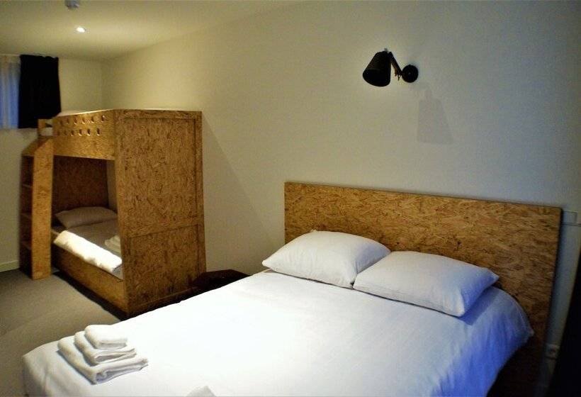 Quarto Familiar, Heye 130