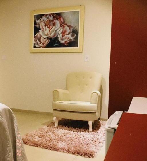 디럭스 스위트, Pak Suites