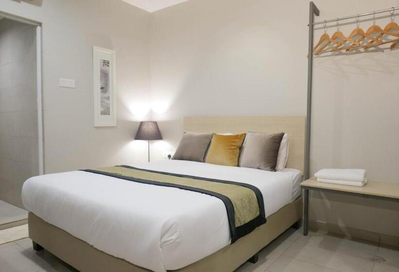 Superior Room, Country Inn
