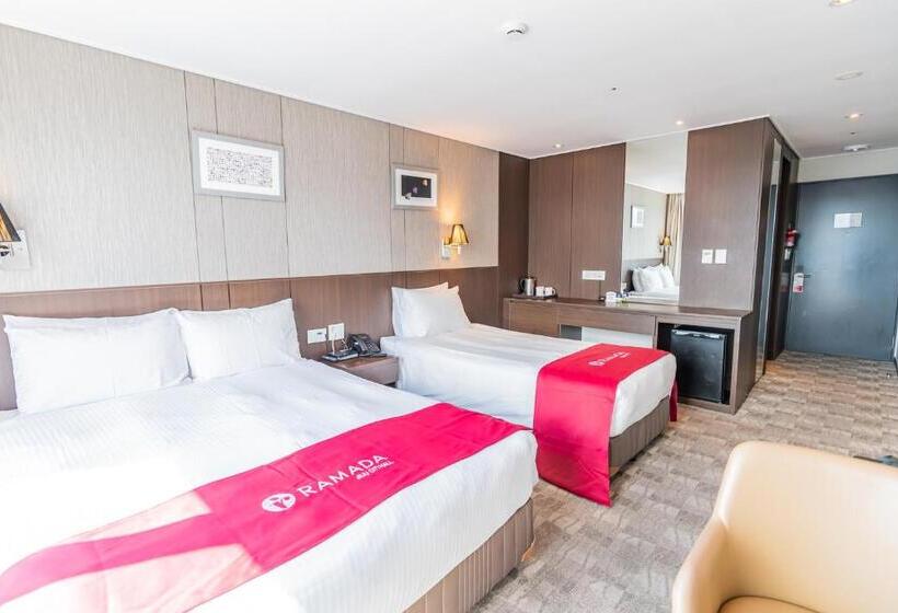 패밀리 룸, Ramada By Wyndham Jeju City Hall