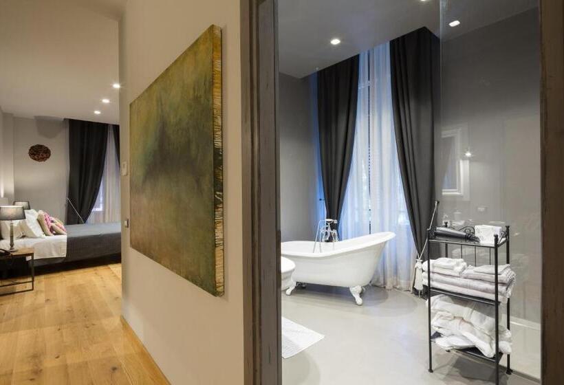 带城市景观的套间, Il Duomo Luxury Suite