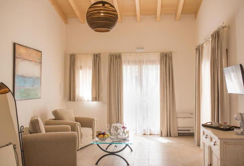 سوییت لوکس, Casa Font I Roig