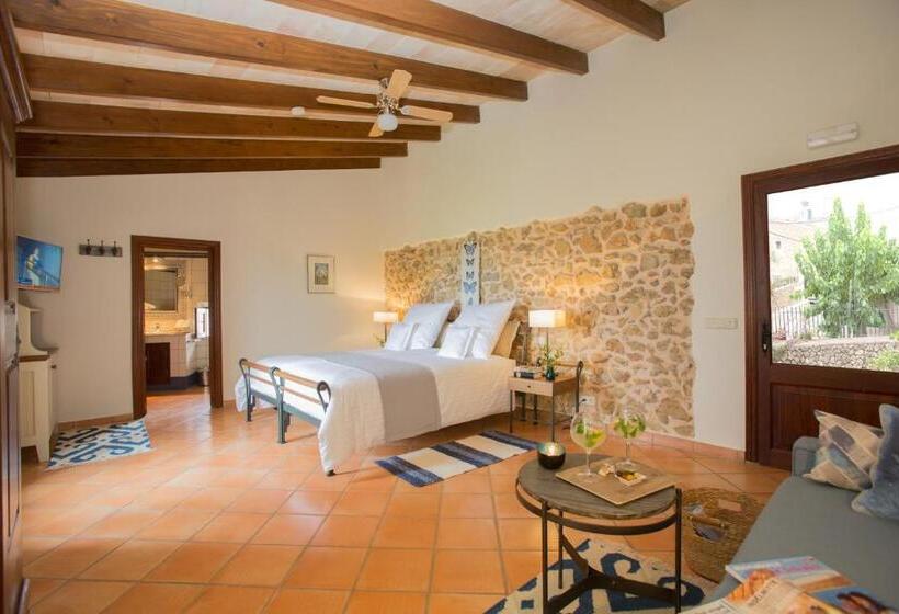 اتاق لوکس, Casa Font I Roig
