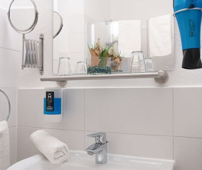 Номер Стандарт, Friends Hotel Bad Salzuflen