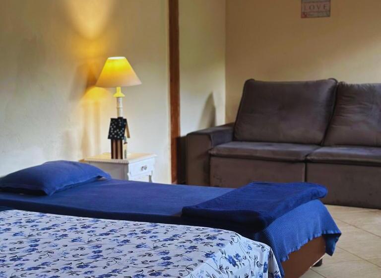 Семейный Номер, Hostel 040