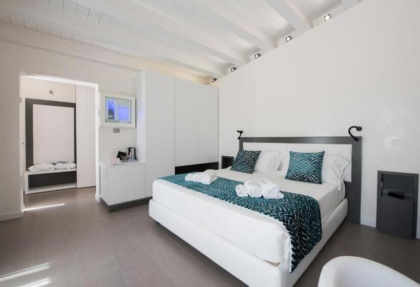 Номер Deluxe с Террасой, Caportigia Boutique
