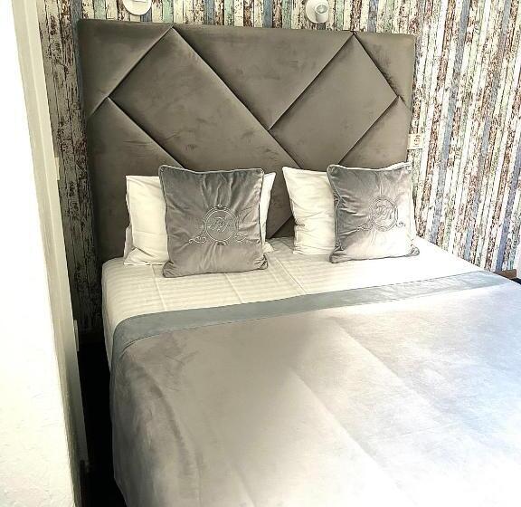 اتاق استاندارد, Family Residence Boutique