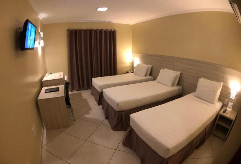 Трехместный Номер Deluxe, Garoto Park