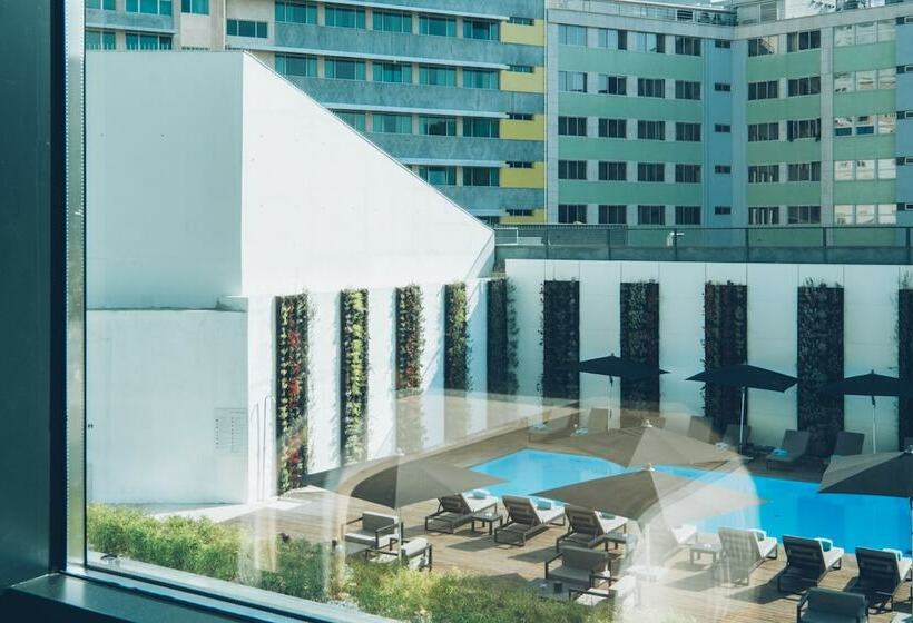 Standard Room Pool View, Iberostar  Selection Lisboa