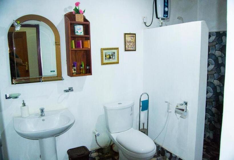 Номер Стандарт Трехместный, Sigiri Heritage Villa