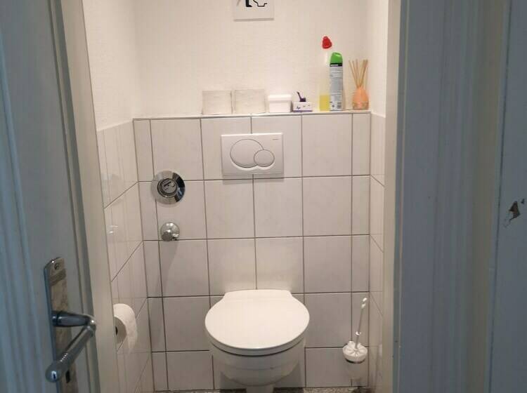 ルームシェアのワンベッド, A&s Hostel Bonnerstr. 64