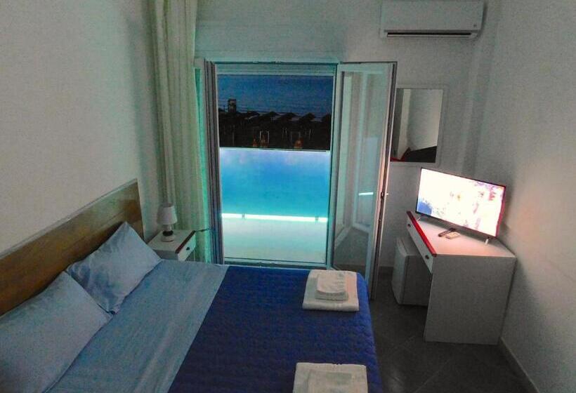 غرفة قياسية, Albergo Lido Diomedee