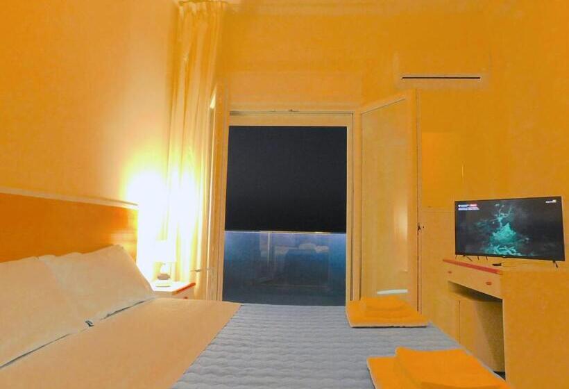 غرفة سوبيريور, Albergo Lido Diomedee