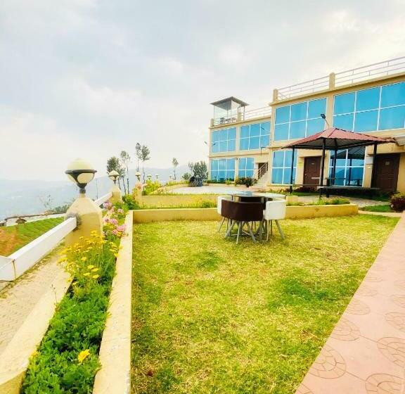 اتاق لوکس, Tulips Valley View Resorts